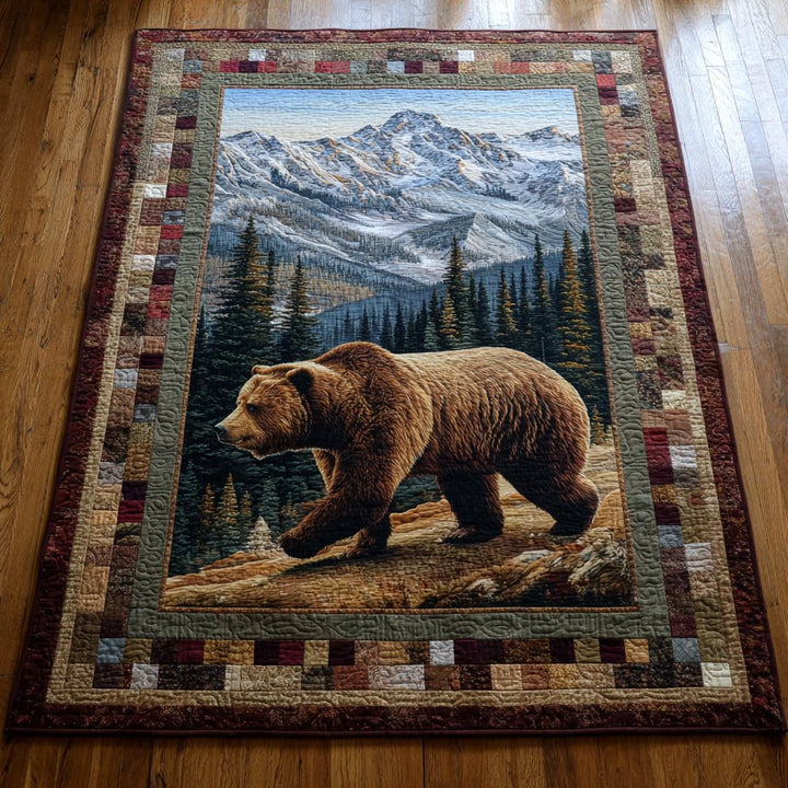 Ours brun et montagnes en patchwork – Tapis