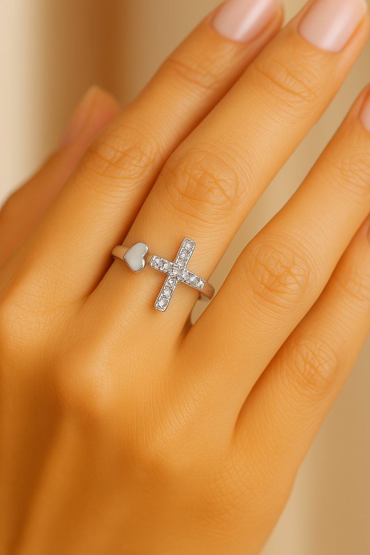 Bague Vintage Love Cross en Argent Ajustable