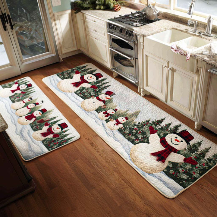 Bonshommes de neige et sapins enneigés – Tapis de cuisine