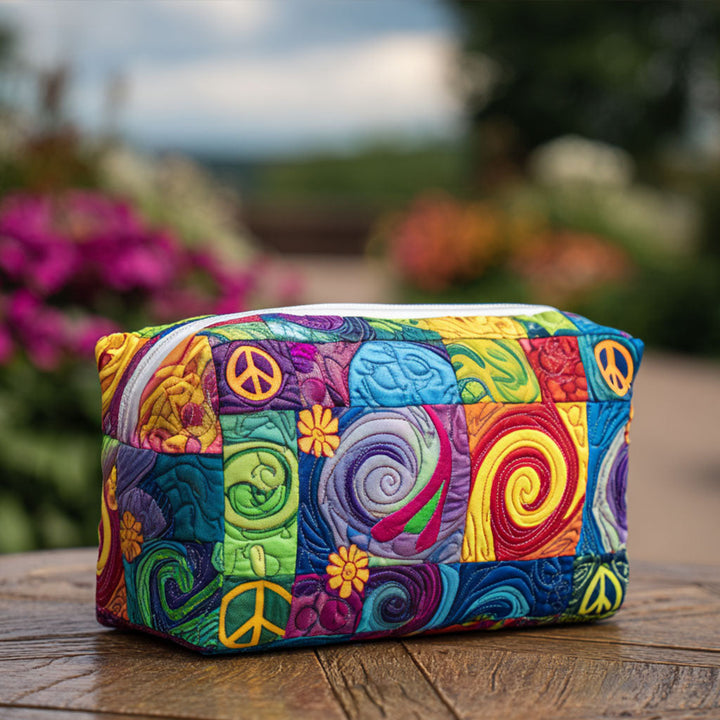 Spirales et paix en patchwork – Trousse de maquillage matelassée