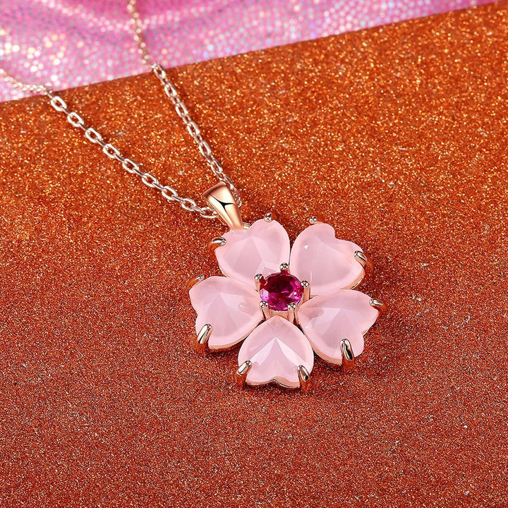 Collier avec Pendentif de Fleur Rose Dorée