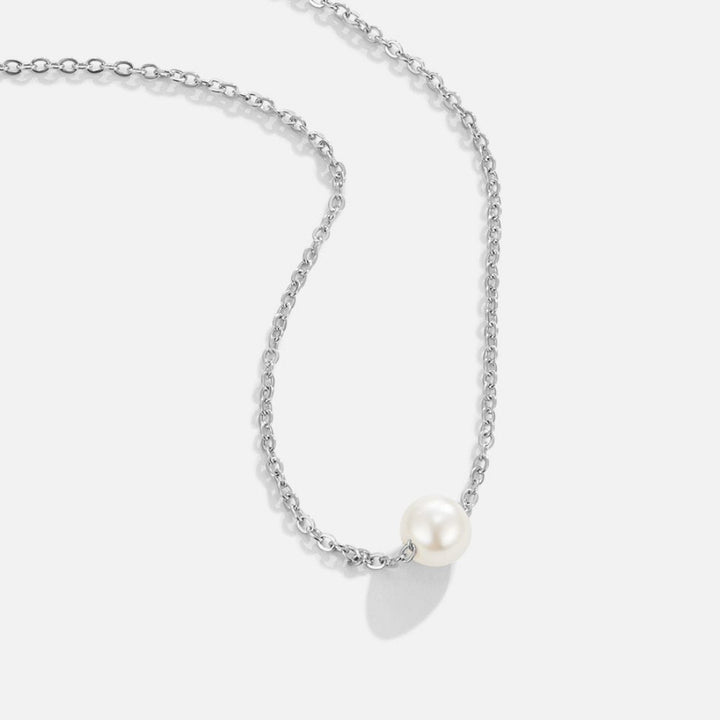 Klára – Collier en or avec pendentif rond