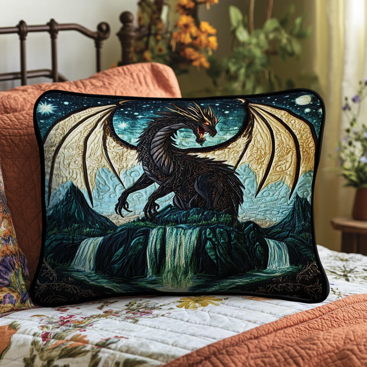 Dragon et cascade – Taie d’oreiller matelassée
