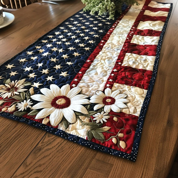 Marguerites et drapeau étoilé – Chemin de table matelassé