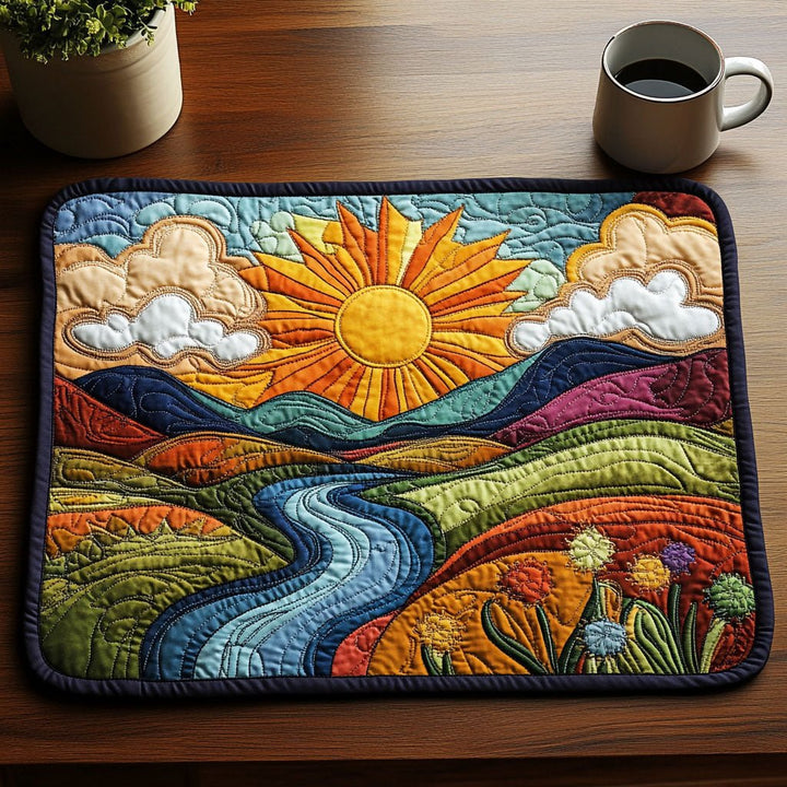 Soleil levant sur les collines – Napperons matelassés