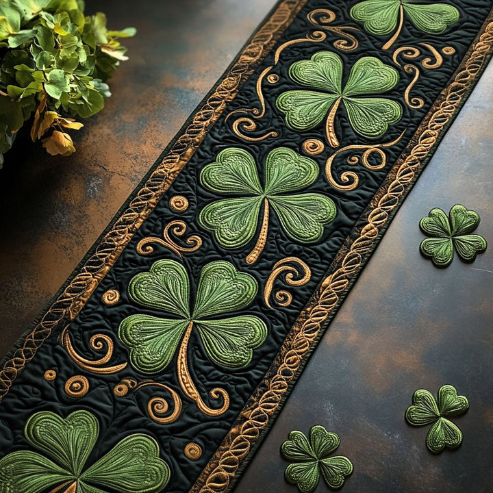 Trèfles irlandais – Chemin de table matelassé